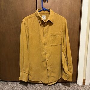 Men’s corduroy-esque cozy button-up